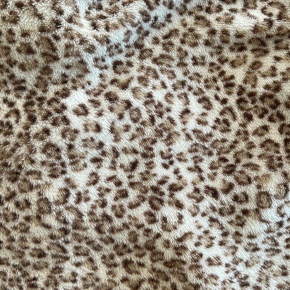 Oscar de la Renta leopard print fuzzy robe sz S/M - Picture 10 of 15